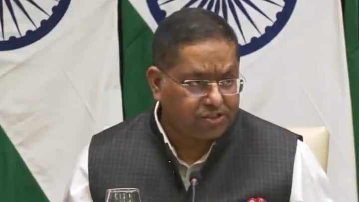 USCIRF Report Randhir Jaiswal MEA US Commission US-India relationship MEA Slams USCIRF Report On Religious Freedom, Calls It 'Biased Organisation With Political Agenda'