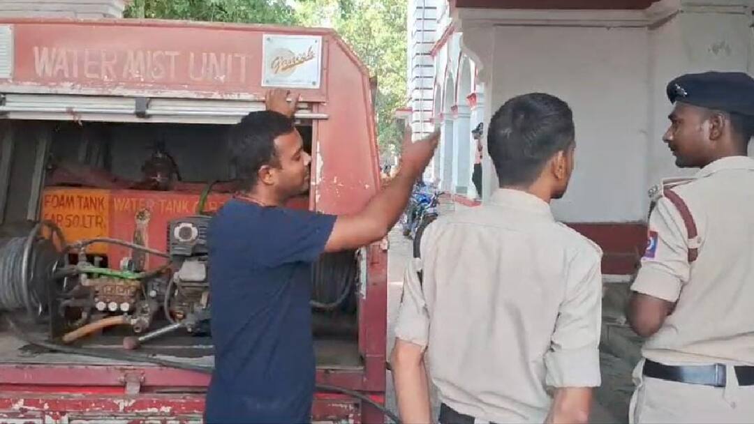 AC Blast In Gaya: गया जिला जज कार्यालय के AC में लगी आग, ब्लास्ट होने से मची अफरा–तफरी Bihar Fire broke out due to short circuit AC installed in the District Judge office of Gaya Court ann AC Blast In Gaya: गया जिला जज कार्यालय के AC में लगी आग, ब्लास्ट होने से मची अफरा–तफरी