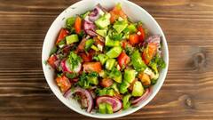 Vegetables For Diabetes: टाइप-2 डायबिटीज मरीज ब्रेकफास्ट में जरूर खाएं सलाद और सब्जी, कंट्रोल में रहेगा शुगर लेवल