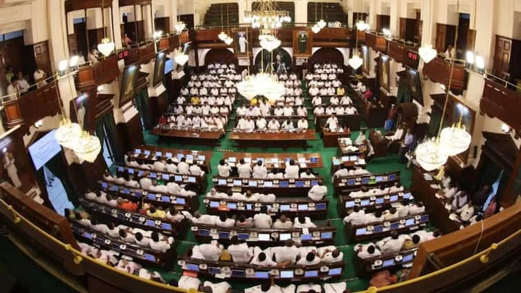 Tamil Nadu Assembly Likely To Commence on June 10th TN Assembly Session Latest Tamil News TN Assembly : ”கூடுகிறது தமிழக சட்டப்பேரவை” ஜூன் 10ல் நடத்த திட்டம்..!