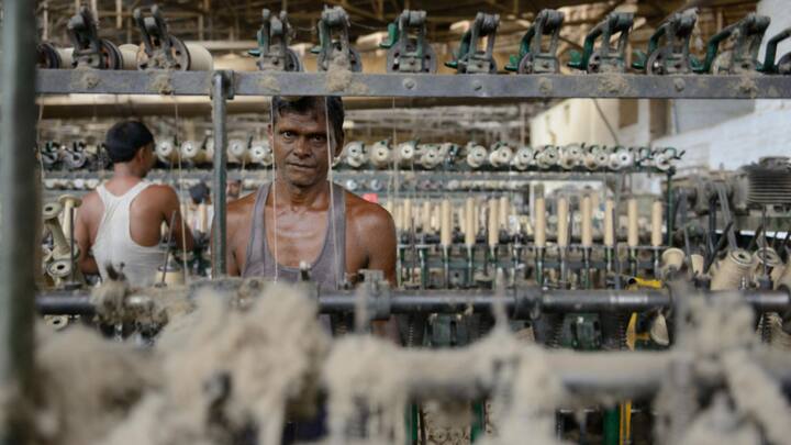 India Manufacturing PMI Dips Marginally To 58.8 India's Manufacturing PMI Dips Marginally In April To 58.8