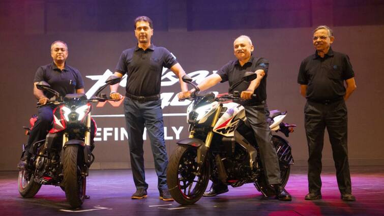 2024 Bajaj Pulsar NS400Z launched in India check price, spec all details Bajaj Pulsar NS400Z: பஜாஜ் நிறுவனத்தின் மிகப்பெரிய பல்சர் மாடலான NS400Z அறிமுகம் - புதுசா என்னென்ன இருக்கு?