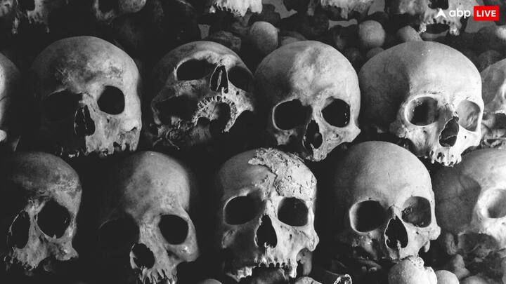 अमेरिकी न्यूज वेबसाइट 'सीएनएन ट्रैवल' की रिपोर्ट के मुताबिक, इस जगह पर रहना आसान नहीं है, इसलिए कभी इसे पुर्तगाल के नाविकों ने गेट्स ऑफ हेल बताया था. एक दौर था जब वहां कंकाल बिखरे पड़े रहते थे और जहाजों के मलबे नजर आते थे.