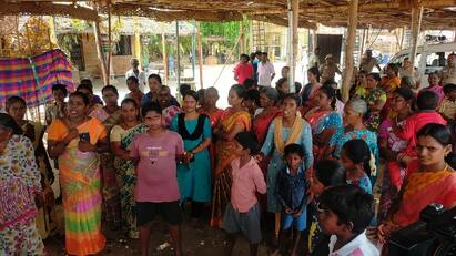 Shops closed for second day in Salem due to conflict between two parties - TNN Salem Temple Issue: சேலத்தில் இருதரப்பு மோதலால் இரண்டாவது நாளாக கடைகள் அடைப்பு