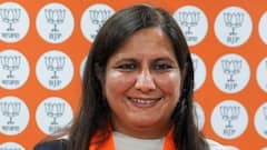 दिल्ली: करोड़ों की मालिक हैं BJP प्रत्याशी कमलजीत सहरावत, जानें- कितनी है उनकी कुल संपत्ति?