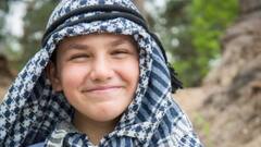 गर्मी के दौरान घर से बाहर निकलें तो इस रंग के छाते का करें इस्तेमाल, खतरनाक किरणों से होगा बचाव