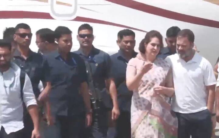 अमेठी आने के बाद प्रियंका गांधी ने कहा कि 1999 से हम दोनों ने साथ में चुनाव का संचालन किया है. अमेठी के हर लोग, गली को जानते हैं. बहुत अच्छा रहेगा