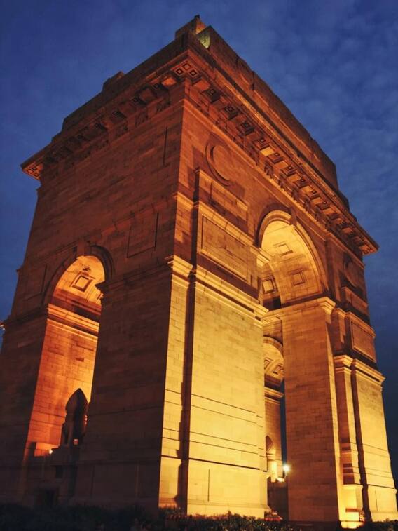 रात में घूमने के लिए बेस्ट हैं दिल्ली की ये जगहें