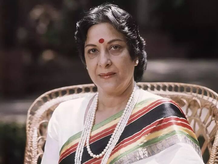 A year after the actor’s death, her husband and actor Sunil Dutt, established the Nargis Dutt Memorial Cancer Foundation in her memory.