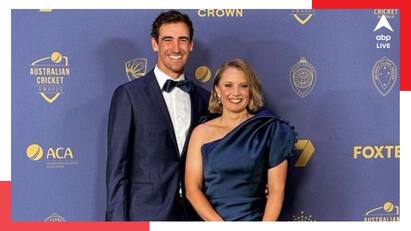 IPL 2024 Venkatesh Iyer hilariously asks Mitchell Starc where was he hiding Alyssa Healy after MI vs KKR match Mitchell Starc: স্ত্রীকে কোথায় লুকিয়ে রেখেছিলে? স্টার্ককে প্রশ্ন কেকেআর তারকার, কী জবাব অজ়ি পেসারের?