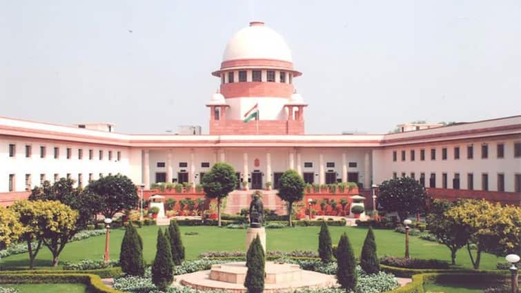 Acharya pramod krishnam on Supreme Court decision on Article 370 petitions आर्टिकल 370 पर समीक्षा याचिकाएं खारिज, सुप्रीम कोर्ट के फैसले पर बोले कांग्रेस के पू्र्व नेता- अब देखना ये है कि रुदाली गैंग...