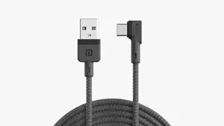 इसके अलावा चौथा गैजेट Portronics Konnect L Type-C Cable है, जिसकी लंबाई 1.2 मीटर है. यह फास्ट चार्जिंग 3A सपोर्ट करता है, जिसे टाइप-सी डिवाइस के साथ कनेक्ट कर सकते हैं.