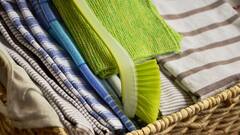 Bedsheet Washing Tips: গ্রীষ্মে বিছানার চাদর কতদিন অন্তর ধোওয়া উচিত ? কীভাবে ধুলে উপকার ?