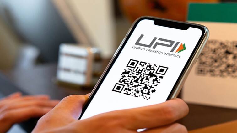 /icici-bank-allowed-upi-payment-through-international-mobile-number-for-nri-customers UPI Payment: હવે વિદેશમાં રહેતા ભારતીયો પણ ઈન્ટરનેશનલ નંબરથી કરી શકશે UPI પેમેન્ટ, આ બેંકે શરુ કરી સેવા