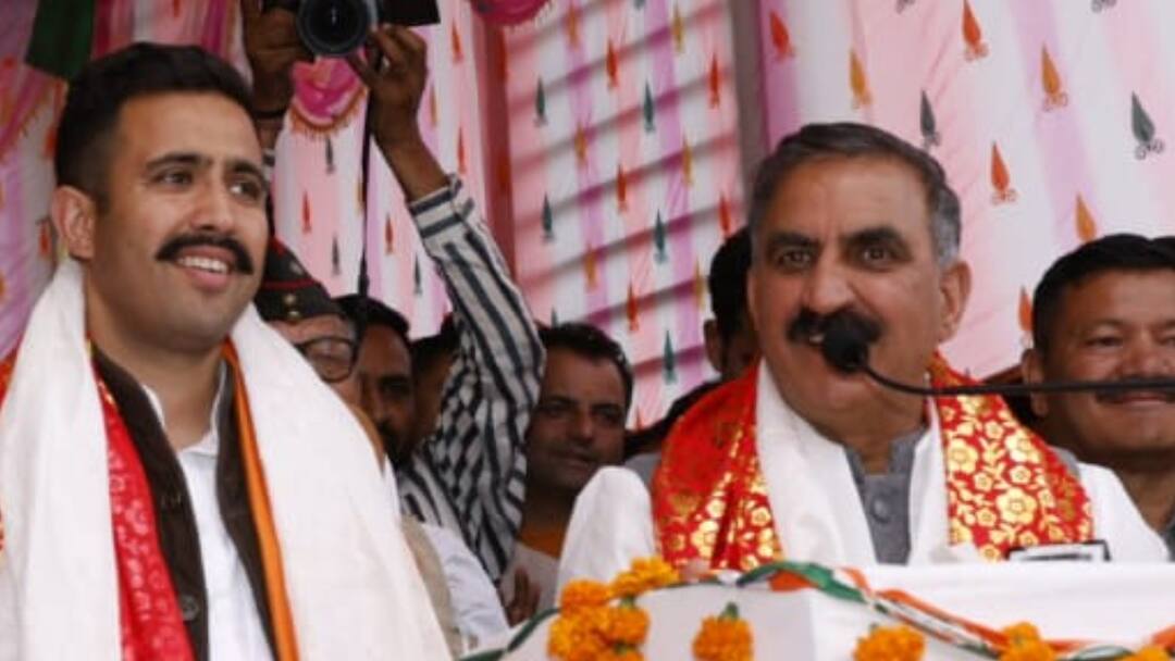 Lok Sabha Elections: सुखविंदर सिंह सुक्खू ने जनता से मांगी माफी, जनसभा में छिड़ गई बहस Why Sukhwinder Singh Sukhu apologized public in Mandi Himachal Lok Sabha Elections 2024 ann Lok Sabha Elections: सुखविंदर सिंह सुक्खू ने जनता से मांगी माफी, जनसभा में छिड़ गई बहस