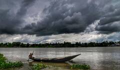 Weather Today: অসহ্য গরম থেকে আজই নিষ্কৃতি? ঝড়-বৃষ্টি নিয়ে আবহাওয়া দফতরের সুখবর
