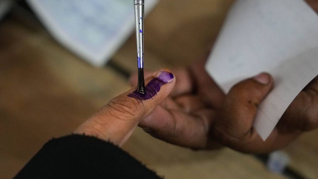 Lok Sabha Phase 3 Polls: 12 States, UTs To Cast Votes — All About Constituencies, Key Candidates & More lok-sabha-phase-3-voting-list-of-constituency-key-candidates-date-time-schedule-elections-2024 Lok Sabha Phase 3 Polls: 12 States, UTs To Cast Votes — All About Constituencies, Key Candidates & More