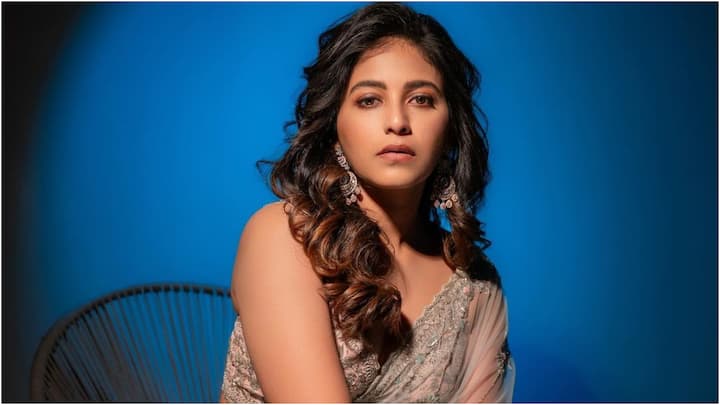 Anjali Latest Photos: తెలుగు అందం అంజలి గురించి ప్రత్యేకంగా పరిచయం అవసరం లేదు. వెండితెరపై అందం, అభియనంతో ఆడియన్స్‌ని ఆకట్టుకుంది ఈ బ్యూటీ.