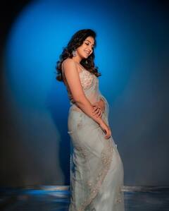 Actress Anjali: చీరకట్టిన తెలుగు అందం - నెట్‌ శారీలో అందాలు ఆరబోసిన అంజలి!