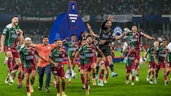 ISL 2023-24: খেতাব জিতল মুম্বই, লিগ শিল্ড মোহনবাগানের, আইএসএলের গোল্ডেন বুট, গোল্ডেন বল গেল কাদের দখলে?