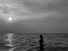 Disha Patani Photo: દિશા પટનીએ દરિયા કિનારે બિકીનીમાં આપ્યા બોલ્ડ પોઝ