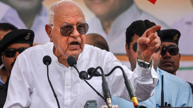 ‘आर्टिकल 370 तो हो गया खत्म, अब अमित शाह दें जवाब’, पुंछ आतंकी हमले पर बोले फारूक अब्दुल्ला ‘आर्टिकल 370 तो हो गया खत्म, अब अमित शाह दें जवाब’, पुंछ आतंकी हमले पर बोले फारूक अब्दुल्ला
