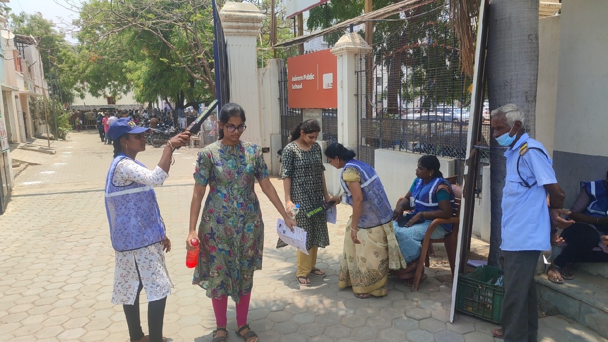 NEET EXAM: சேலம் மாவட்டத்தில்நீட் தேர்வு எழுதிய 10,793 மாணவ மாணவிகள் - 351 பேர் ஆப்சென்ட்