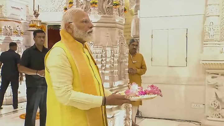 The consecration of Shri Ram Lala was held on January 22 in the historical temple of Ayodhya, in which PM Modi performed Vedic rituals under the leadership of priests.