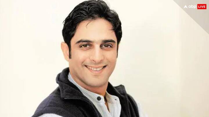 लखनपाल कहते हैं कि अलग-अलग व्यस्तताओं की वजह से हम लोग लगातार नहीं मिल पाते. कभी-कभी ही मुलाकात हो पाती है. 2017 में स्कूल में हुए के कार्यक्रम में ये सभी स्कूल में एक साथ मिले थे.