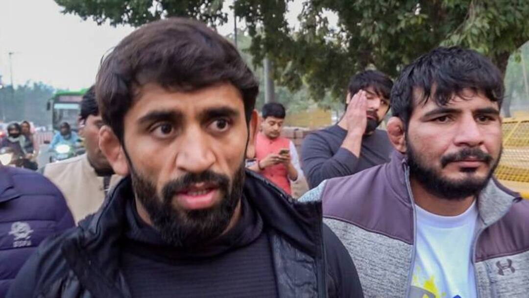 Bajrang Punia Suspended: নমুনা দিতে নারাজ, অলিম্পিক্সের আগেই বজরং পুনিয়াকে নির্বাসিত করল নাডা Bajrang Punia Suspended by NADA after failing to provide dope sample Paris Olympics participation in doubt Bajrang Punia Suspended: নমুনা দিতে নারাজ, অলিম্পিক্সের আগেই বজরং পুনিয়াকে নির্বাসিত করল নাডা