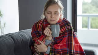 क्या हार्ट मरीज सुबह खाली पेट गर्म पानी पी सकते हैं? जानें क्या कहते हैं हेल्थ एक्सपर्ट?