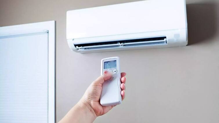 Air conditioner AC lovers beware Don't get lost life in the cycle of coldness Air Conditioner: ਏਸੀ ਦੇ ਸ਼ੌਕੀਨ ਹੋ ਜਾਣ ਸਾਵਧਾਨ! ਠੰਢਕ ਦੇ ਚੱਕਰ 'ਚ ਗਵਾ ਨਾ ਬੈਠਿਓ ਜਾਨ