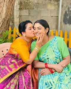 Karthika Deepam 2 Shooting Dairies : కార్తీకదీపం 2 సీరియల్ షూటింగ్ సెట్​​లో దీప, డాక్టర్​ బాబు ఫోటోలు చూశారా? షూటింగ్ తప్పా అన్ని చేస్తున్నారుగా