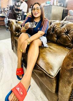 Afsana Khan: ਅਫਸਾਨਾ ਖਾਨ ਨੇ ਬੋਲਡ ਅੰਦਾਜ਼ 'ਚ ਸ਼ੇਅਰ ਕੀਤੀਆਂ ਤਸਵੀਰਾਂ, ਯੂਜ਼ਰ ਬੋਲੇ- 'Amazing look'