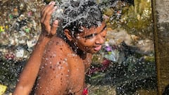 Weather Update : আকাশজুড়ে জমবে মেঘ, বিকেলের পরই ঝমঝমিয়ে ভিজতে পারে মহানগর, আপনার জেলায়ও বৃষ্টি ?