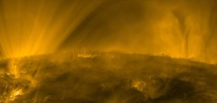 VIDEO: Amazing view of the Sun's surface! Massive explosion at 10 lakh degree Celsius temperature, ESA released video VIDEO: સૂર્યની સપાટીનો અદ્ભુત નજારો! 10 લાખ ડિગ્રી સેલ્સિયસ તાપમાનમાં જોરદાર વિસ્ફોટ, ESAએ વીડિયો જાહેર કર્યો
