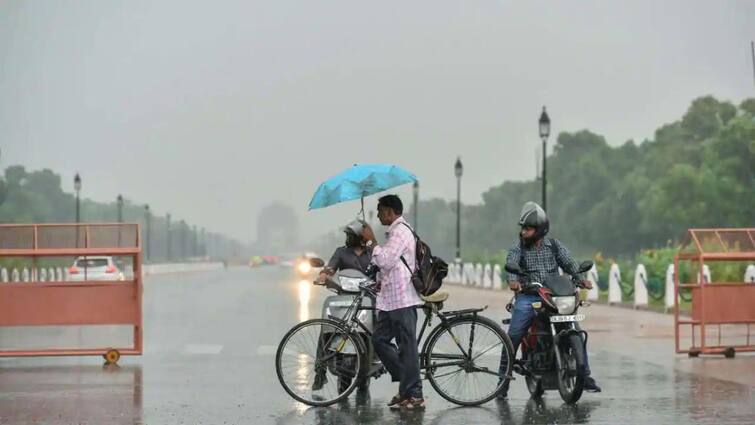 Chance of rain in 14 districts in next 3 hours-Meteorological Centre அடுத்த 3 மணி நேரத்தில் 14 மாவட்டங்களில் மழைக்கு வாய்ப்பு- வானிலை மையம்