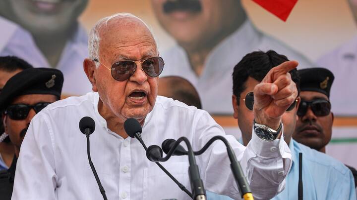 Farooq Abdullah On PoK: पाकिस्तान के कब्जे वाले कश्मीर (पीओके) को लेकर जम्मू कश्मीर के पूर्व सीएम  फारूक अब्दुल्ला ने एक बार फिर बयान दिया है.