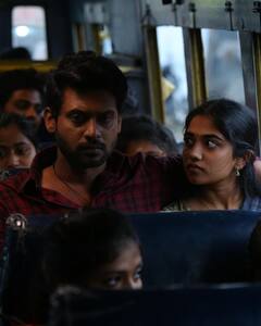 Malavika Manoj : ஜோ பட ஹீரோயினின் வயசு தெரிஞ்சா ஷாக் ஆயிடுவீங்க!