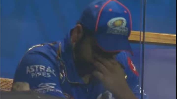 Rohit Sharma Crying? Video Of Seemingly Dejected MI Star Goes Viral After 4th Single-Digit Score In Last 5 IPL Innings Rohit Sharma Crying? Video Of Seemingly Dejected MI Star Goes Viral After 4th Single-Digit Score In Last 5 IPL Innings