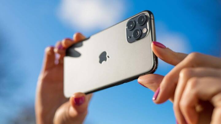 Best Megapixel Cameras to Shoot Instagram Reels: દરેક વ્યક્તિ સોશિયલ મીડિયા પ્લેટફોર્મ ઇન્સ્ટાગ્રામ પર રીલ્સ બનાવીને ફેમસ થવા માંગે છે. આ માટે ઘણા લોકો ખૂબ મહેનત કરે છે અને નવી સામગ્રી બનાવે છે, પરંતુ રીલ્સ બનાવવા માટે માત્ર કન્ટેન્ટ જ નહીં પણ સારા કેમેરાની પણ જરૂર પડે છે.