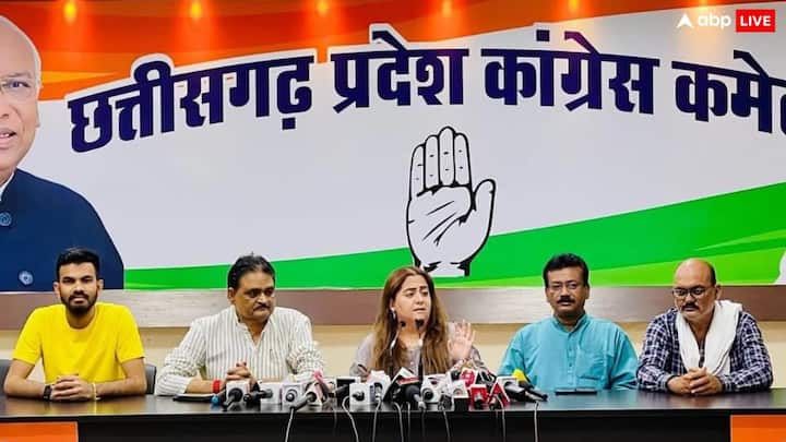 राधिका खेड़ा ने आगे दावा किया- अगर मुझे वहां पर मोदी सरकार और बीजेपी का संरक्षण नहीं मिलता तो मैं आज यहां नहीं होती. कांग्रेस में मुझे हिंदू, सनातनी और रामभक्त होने की सजा मिल रही थी, जिसे मैं लगातार सह रही थी.