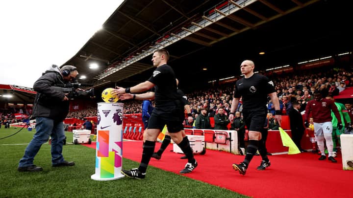 Premier League Title Race List Of Match Officials Released For Penultimate Matchday Premier League Title Race: List Of Match Officials Released For Penultimate Matchday