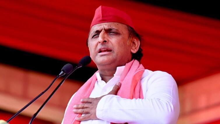 samajwadi party first reaction in hindu population in india eac pm report in hindi pdf भारत में हिन्दुओं की आबादी घटने वाली रिपोर्ट पर समाजवादी पार्टी की पहली प्रतिक्रिया, जानें- क्या कहा?