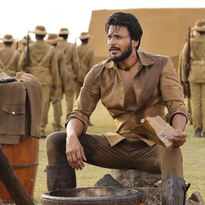 மீண்டும் தொடர்ந்து டாலிவுட் படத்தில் நடித்து வந்தார். பிறகு, லோகேஷ் கனகராஜின் மாநகரம் படம், திருப்புமுனையாக அமைந்தது.