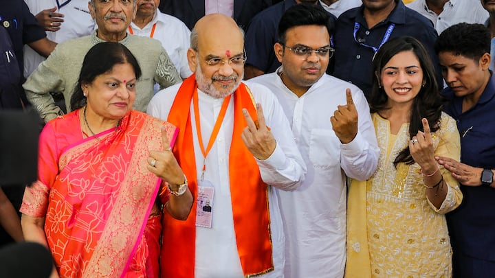 Lok Sabha Elections 2024 Union Home Minister Amit Shah Vote Say Vote Trends Are Looking Good Amit Shah Casts His Vote, Says 'People Will Elect Govt That Provides Stability & Prosperity'