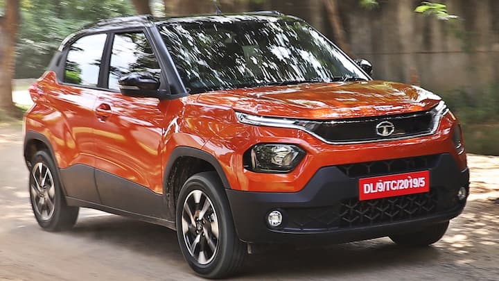 SUVs Rule The Roost As India Is Slowly Falling Out Of Love With Hatchbacks SUVs Rule The Roost As India Is Slowly Falling Out Of Love With Hatchbacks