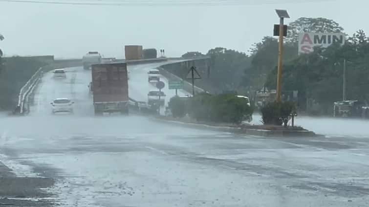 Gujarat Unseasonal Rain: Unseasonal rain in Aravalli district torrential rain in Bhiloda taluka Gujarat Unseasonal Rain: અરવલ્લી જિલ્લામાં કમોસમી વરસાદ, ભિલોડા તાલુકામાં ધોધમાર વરસાદ