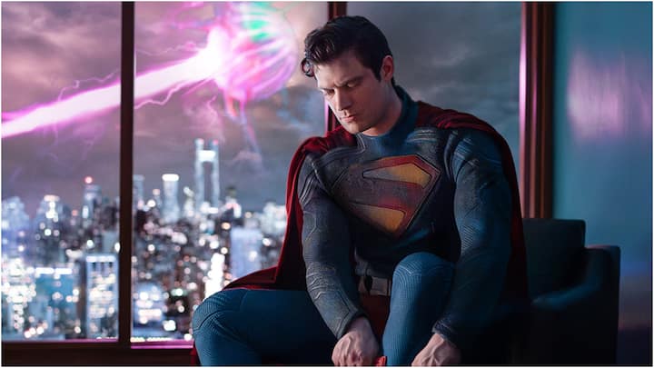 Superman directed by James Gunn First Look is out now Superman First Look: ‘సూపర్‌మ్యాన్’ ఫస్ట్ లుక్ వచ్చేసింది - హీరో నచ్చలేదా? ఇదేం ట్రోలింగ్ అయ్యా?
