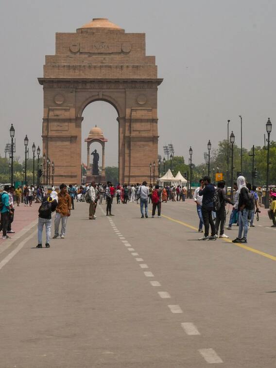 दिल्ली में मंगलवार रहा इस सीजन का सबसे गर्म दिन, आज कैसा रहेगा मौसम?